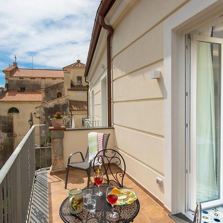 Casa Donna Linda Apartment ไมยอรี ภายนอก รูปภาพ
