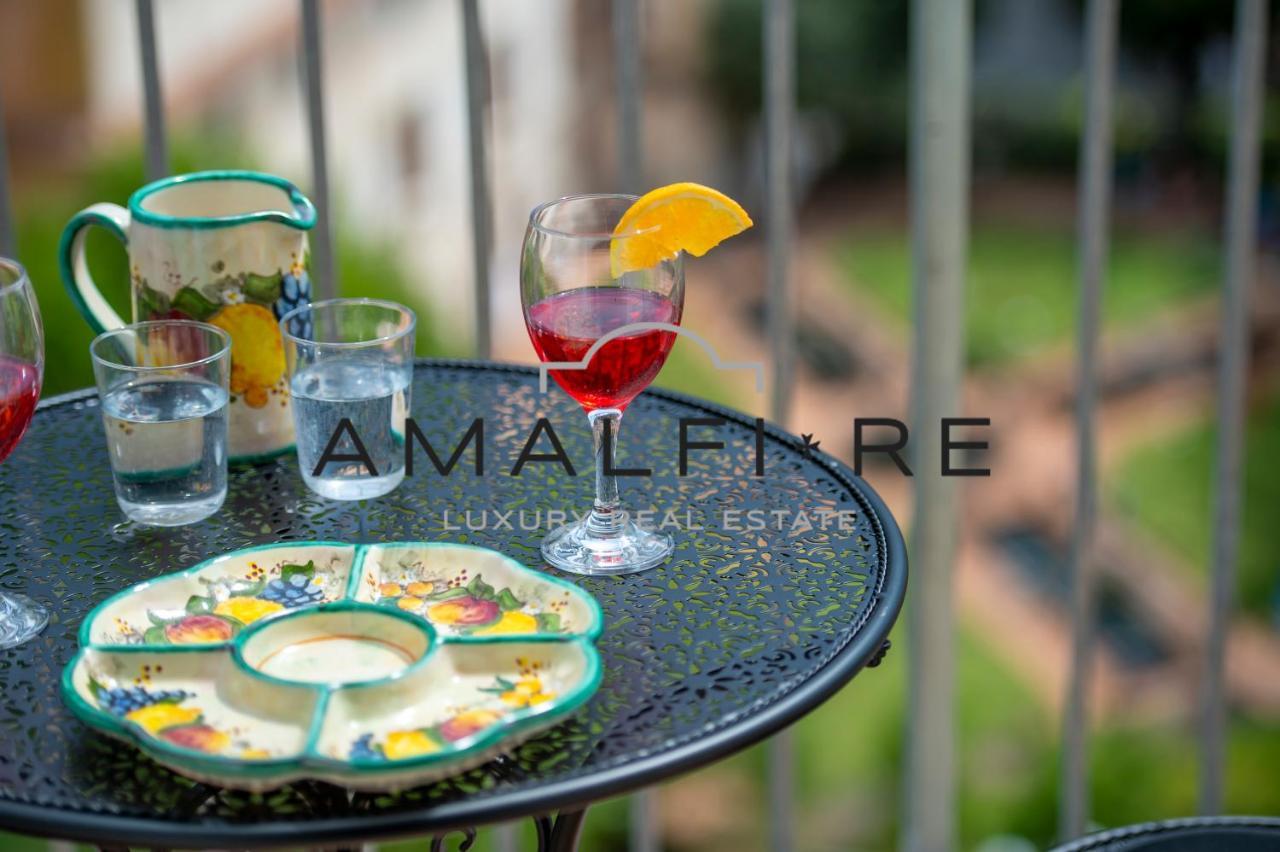 Casa Donna Linda Apartment ไมยอรี ภายนอก รูปภาพ